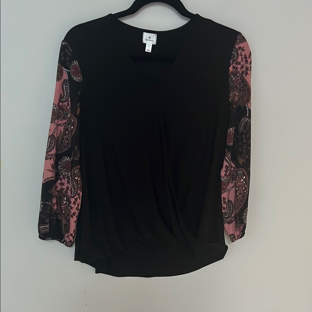 Dressbarn Black and Pink Paisley Women's Top